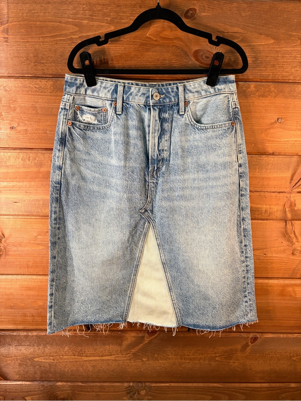American Eagle Outfitters Acid Washed Distressed Knee-Length Skirt Size 8 💕
